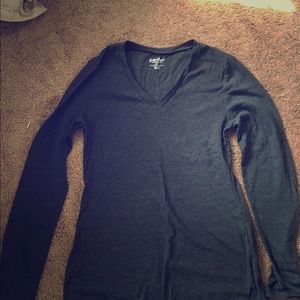 Old Navy Long Sleeve T-Shirt