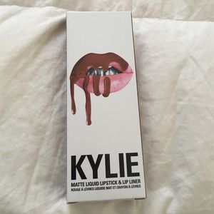 Kylie Dolce K Combo