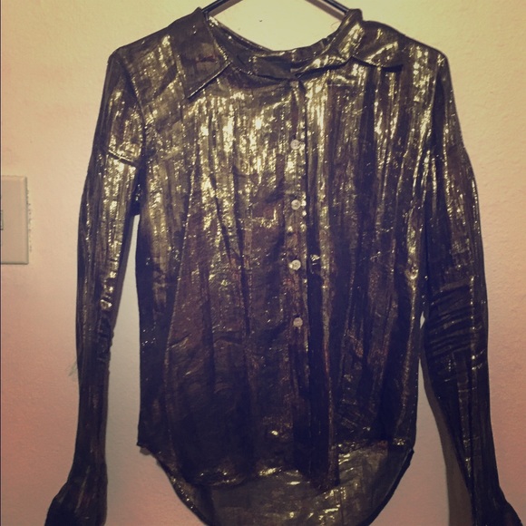 SHEER GOLD BUTTON DOWN