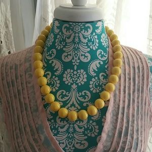 Vintage Yellow Bead Necklace