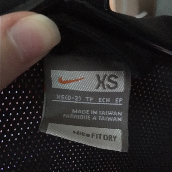 Nike Jacket - Picture 3 of 4