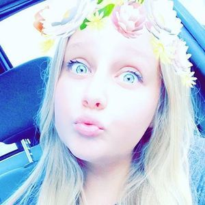 Meet your Posher, Lundy