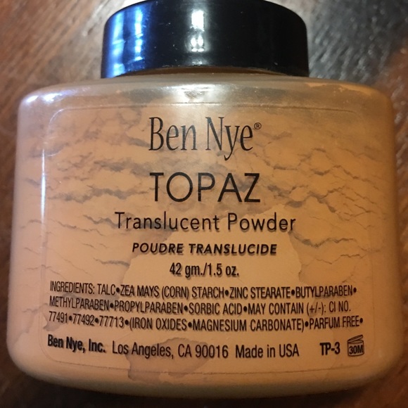 Ben Nye Topaz powder