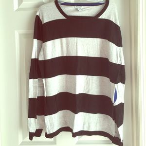 🔴BOGO Black & White Striped Sweater