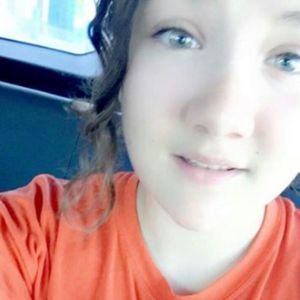 Meet your Posher, Katelyn