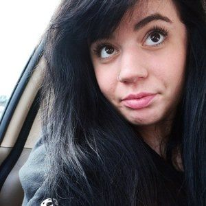 Meet your Posher, Emily rose