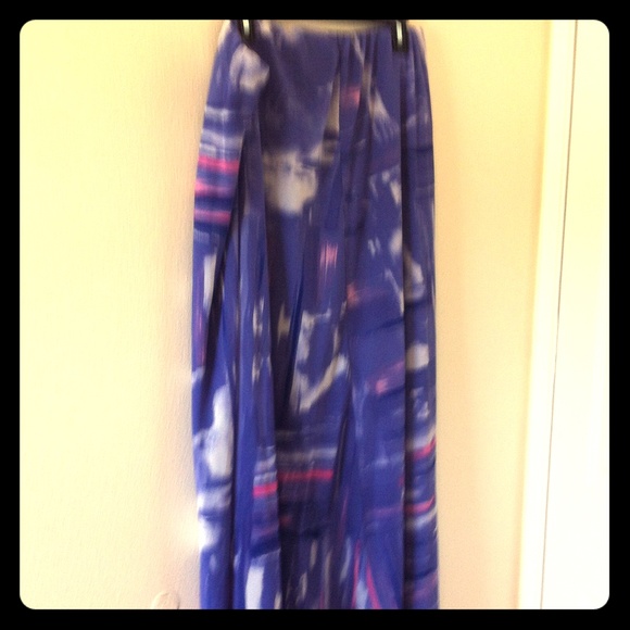 Cato skirt 18/20 full length 44 inches long