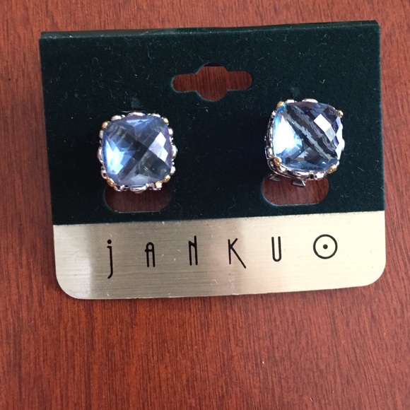 Light blue studs - Picture 1 of 3