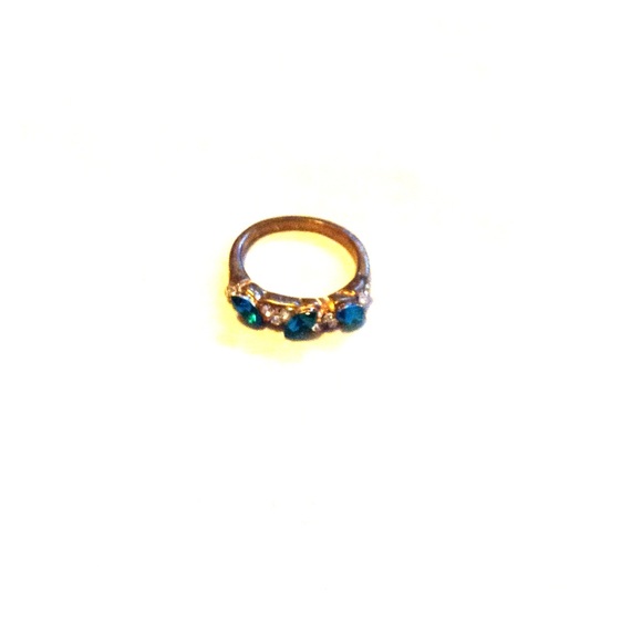 Gold and green ring