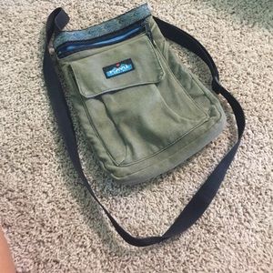Kavu shoulder crossbody bag