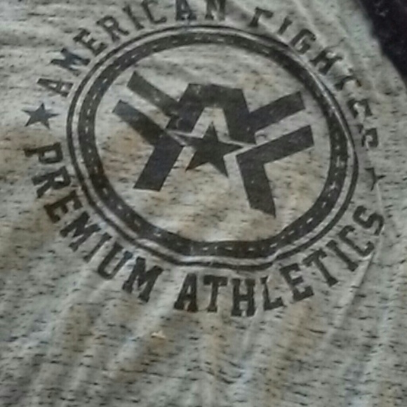 Bundle of mens t shirts - Picture 3 of 3