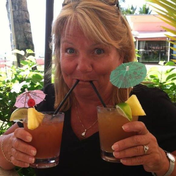 Meet your Posher, Ellen - Picture 1 of 1