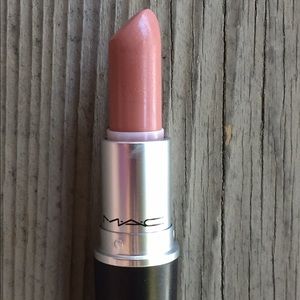 Mac Lipstick in Blankety