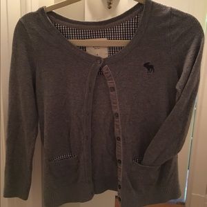 A&F gray button-down cardigan