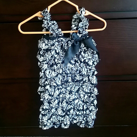 $5 SALE Adorable boutique romper!💖