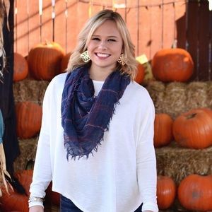 Meet your Posher, Eva