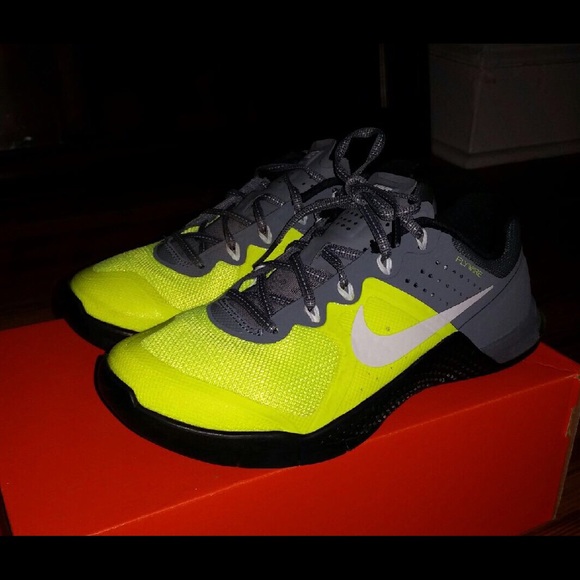 Nike Metcon 2s, women's 6