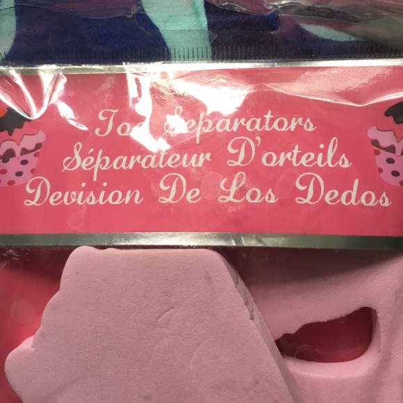 Nail toe separators - Picture 2 of 3