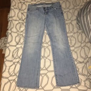 boot cut jeans