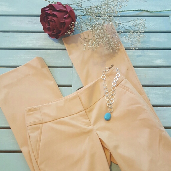 NWOT Limited Drew Fit Peach Trousers