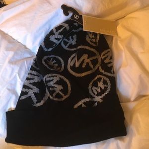 Michael Kors hat