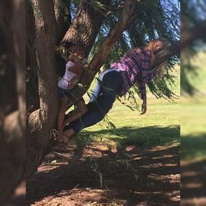 Meet your Posher, Abreia