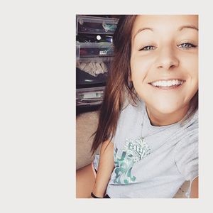 Meet your Posher, Lexie