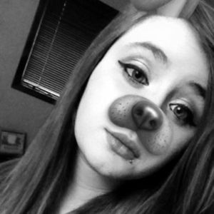 Meet your Posher, Emilee