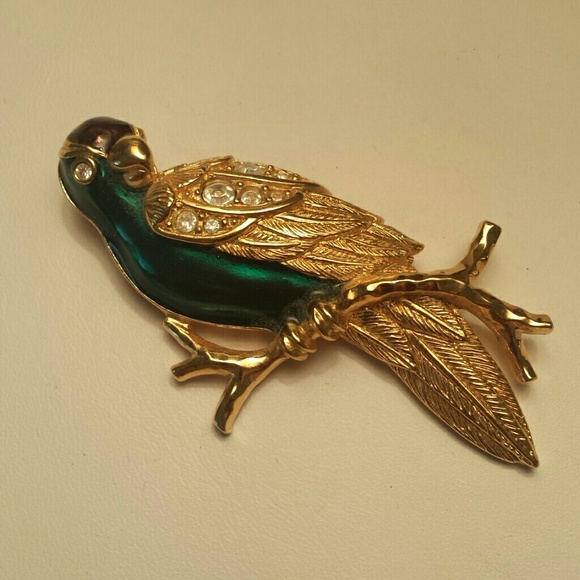 🌞Deal of the day 🌞Stunning bird pin