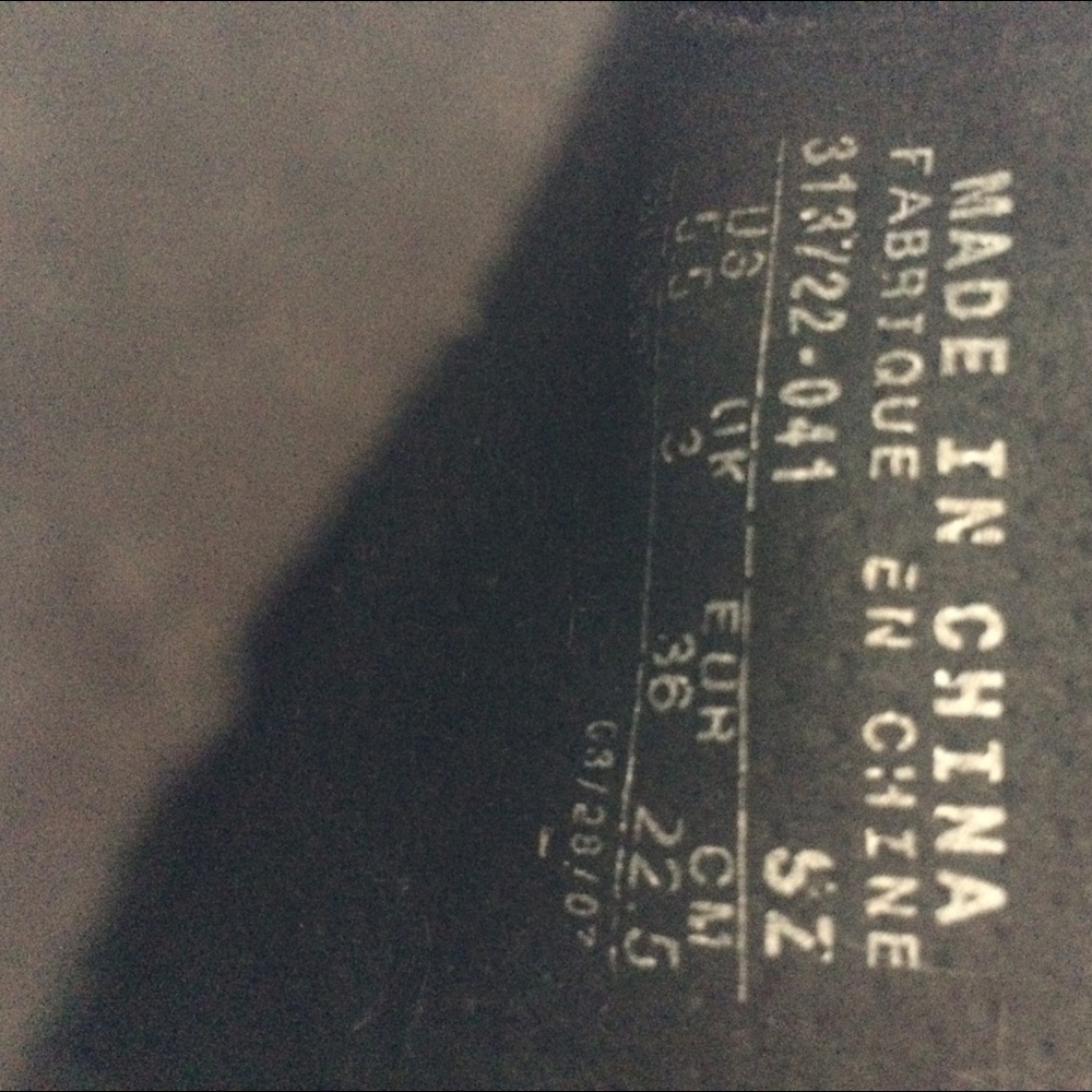 Nike - Picture 5 of 5