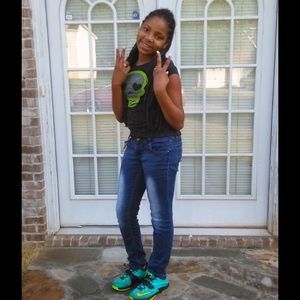 Meet your Posher, Diamond