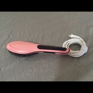 Straightening brush