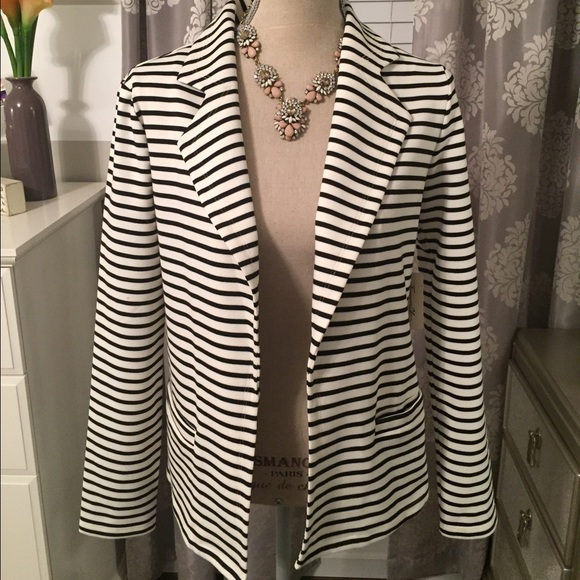 White and black striped knit blazer, forever 21