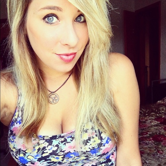 Meet your Posher, Tori