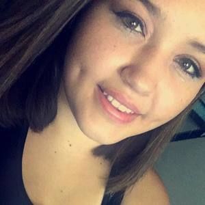 Meet your Posher, Aundrella