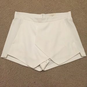 White skirt/short
