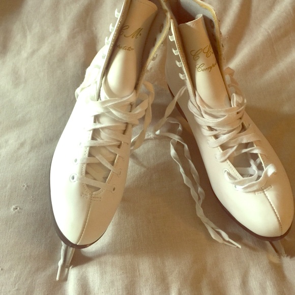 Professional figure skates