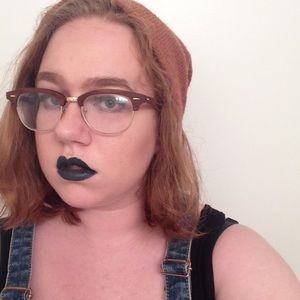 Meet your Posher, Grace