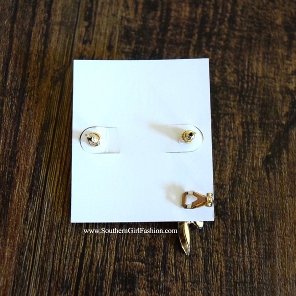 BOHEMIAN EARRING Leafy Crystal Ear Cuff Crawler - Picture 4 of 4