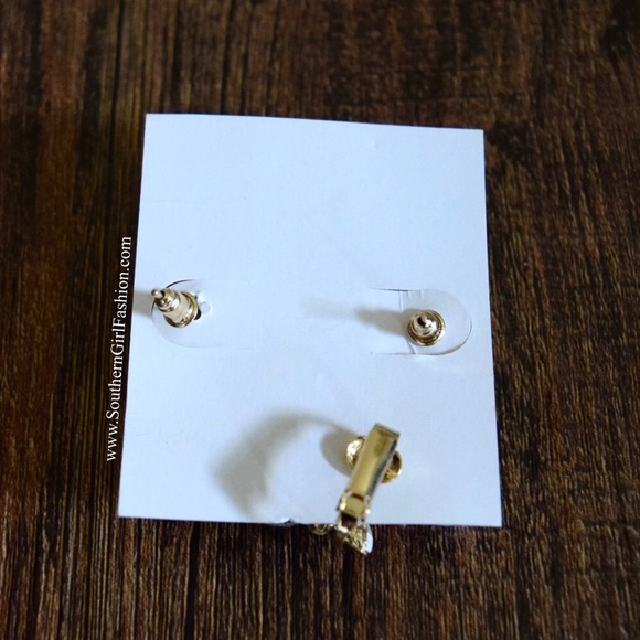 BOHEMIAN EARRING Cluster Pearls Crawler Ear Cuff - Picture 4 of 4