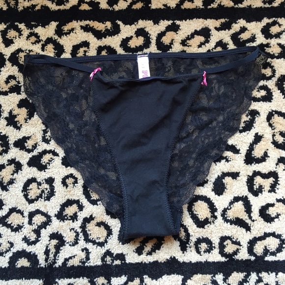 seamless thong victorias secret