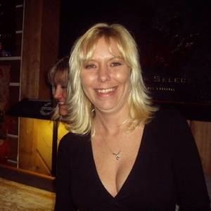 Meet your Posher, Angie