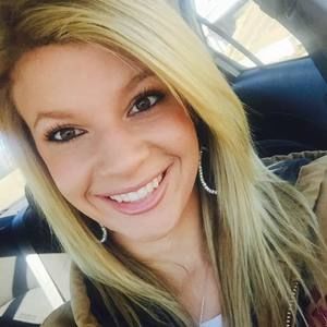 Meet your Posher, Victoria