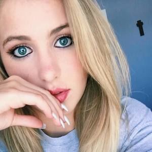 Meet your Posher, Camie