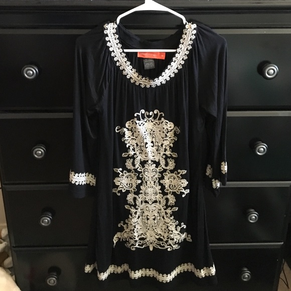 dress with 3/4 sleeves