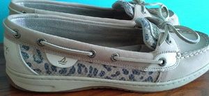 Sperry's topsiders