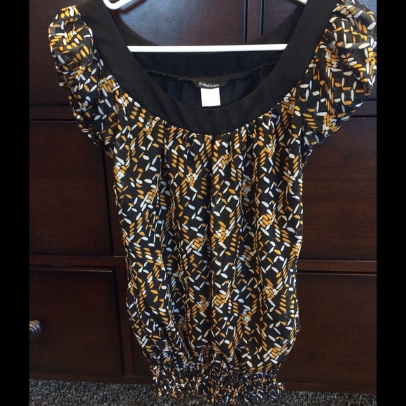 Maurice's top✨ final sale✨