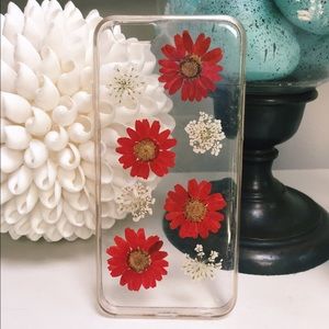 Flower iPhone 6 case!! 🌺🌷