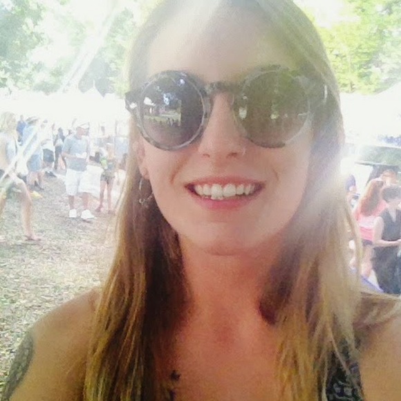 Meet your Posher, Amber