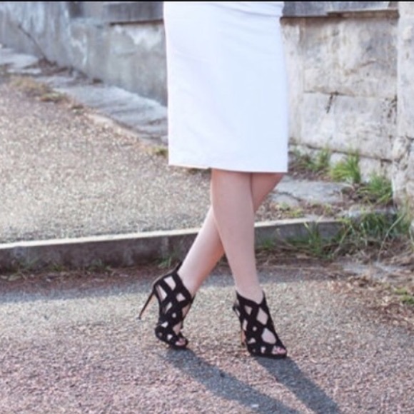 Zara sandals size 6.5 - Picture 2 of 3